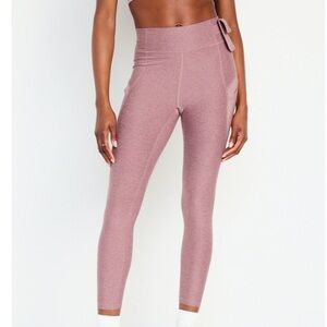 NWT Old Navy high waisted cloud 7/8 leggings